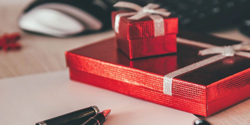 4 Tips For Designing Packaging For Corporate Gifting